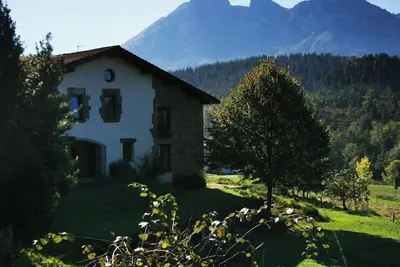 Image de Bed and breakfast rooms in Estenibar Baserria