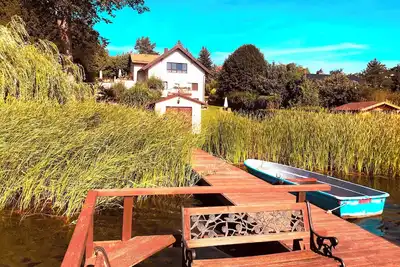 Image de Vacation apartment \"Haus am See\" with direct water access