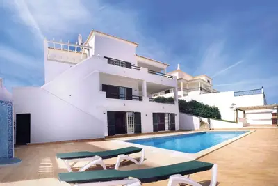 Image de BnB Homes Villa Verde - pool, Marina view, Bbq & game room, garden, parking
