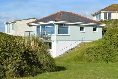Image de Welcome to Morwenna Surf Chalet overlooking St. Ives Bay