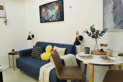 Makati City Central Stays Apartments