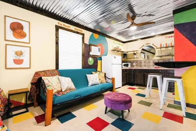 Image de Love Shack Cabin · Lakefront · Pool & Dock