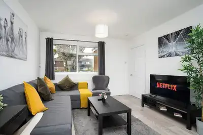 Image de Spacious 4br Home with Garden and Parking