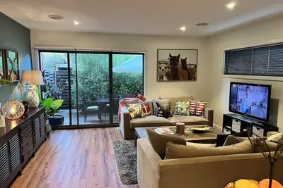 Image de Spacious 2-Bed Townhouse Near Torquay Beach