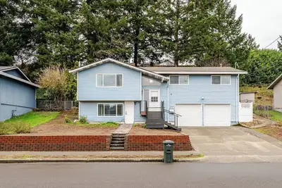 Image de Serene 3-bedroom house with Ac in charming Tacoma