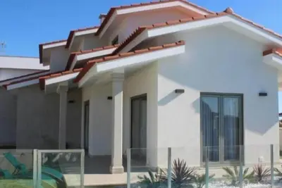 Moradia dos telhadinhos