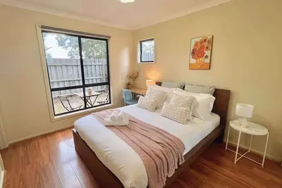 Image de 2b2b Parkside Retreat w Bathtub, Work and Relax