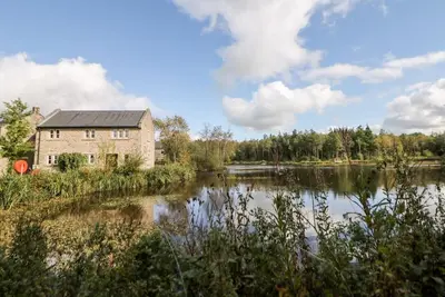 Chatsworth, Two Dales