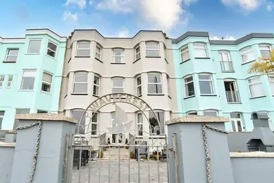 Image de Wavecrest: Coastal Retreat in Pwllheli
