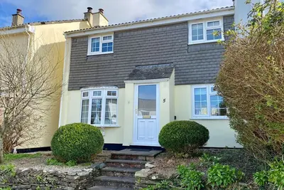 Charming 5 Lower Elms in Cornwall