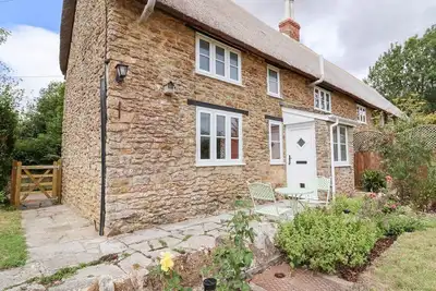 Image de Thatchers End, Sherborne