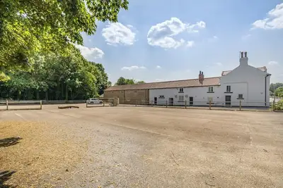 Image de The Old Bells, Campsall near Norton.