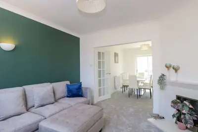 Image de 6 Newbridge Gardens, Bath