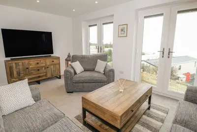 The Sandy Bee, Benllech