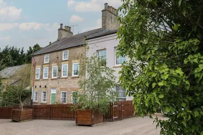Mill View Duplex, Cuckney