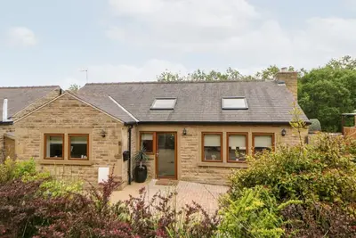 2 Pheasant Lane: Hot Tub Fun