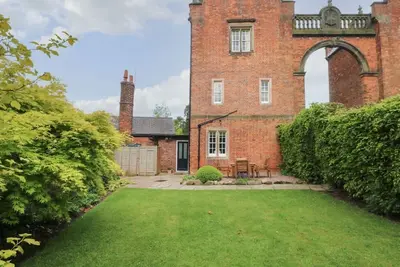 Image de South Tower Cottage, Macclesfield