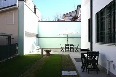 Image de Rp04 - Cesenatico, five-room apartment with large garden near the sea