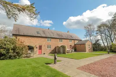 Image de The Red Barn: A Family Retreat