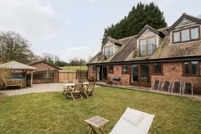 Image de Meadowfall at Shatterford Lakes, Shatterford