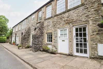 9 Riverside Walk, Gargrave