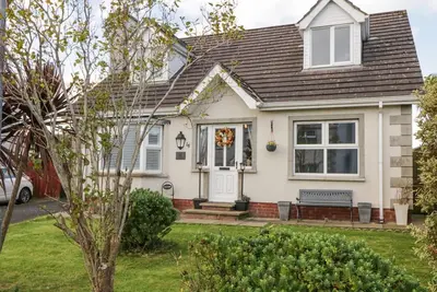 16 Whitehall Place Ballycastle