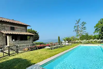 Image de Boutique country house, historic Tuscan casale with 2Whg/pool/panoramic view