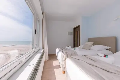 Image de Waterfront retreat w/ Wifi & workspace