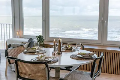 Image de Casiola - Seaview apartment with private garage