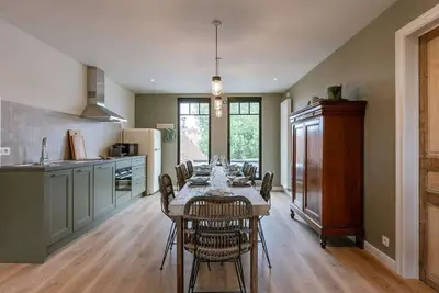 Image de Spacious Retreat for 10 Guests in Oedelem