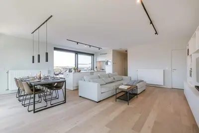 Image de Casiola - Spacious apartment with nice terrace