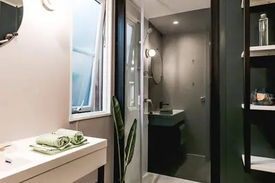 Image de Camping 3 étoiles - Piscine  - ccbffdh