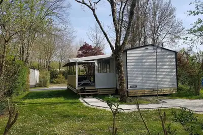 Image de Camping 3 étoiles - Piscine  - ccbffeb