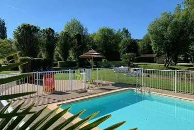 Image de Camping 3 étoiles - Piscine  - ccbfhii