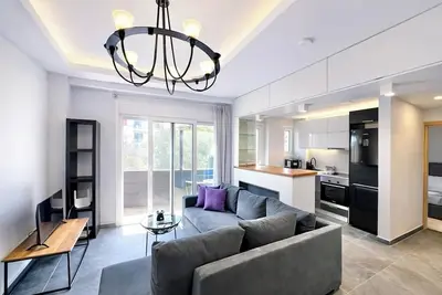 Image de Sea Whisper Apartment in Rafina by ΜΡS