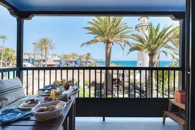 Image de Luxury Beach - 2 Bedroom Apartment