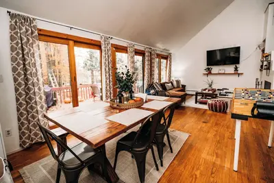 Image de Poconos house-Pools/Casino/lake/firepit/Kalahari