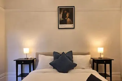 Image de Stylish 3br Inner West, Ac, Parking, Walk To Newtown