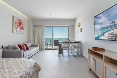 Image de One 1203a Studio : Ocean View Haven at Sonoran Star