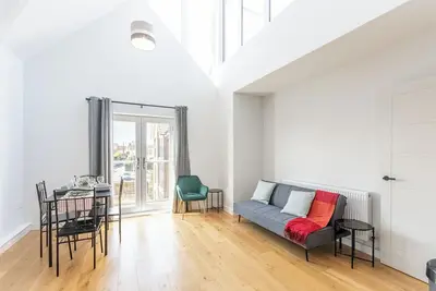 Image de Penthouse apartment in the centre of rayleigh - Pass the Keys