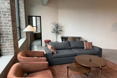 Image de Roami at Century Plaza | 5br combo | sleeps 12