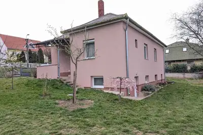 Image de Maison de vacances avec terrasse et grand jardin