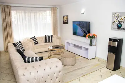 Image de CozyUrbanHomes-Elegant 2 Bedroom Family Apartment