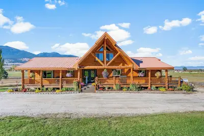 Image de Group Retreat in the Bitterroot Valley w/ Hot Tub