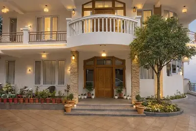 Image de Perfect 5-bedroom bed & breakfast in soothing Shillong location