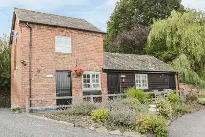 Ramblers, Kerry. Powys. 2 bed.