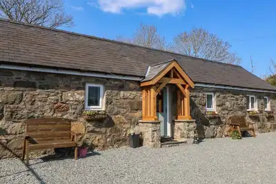 Charming Annex in Nefyn Area