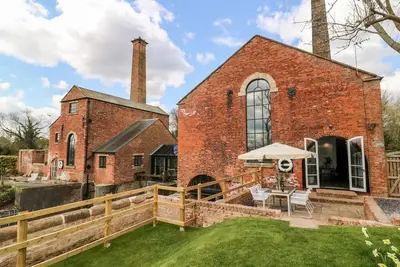 Image de The Pump House Art Studio, Misterton