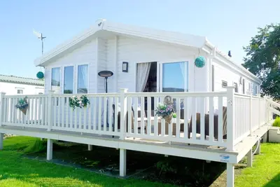 Meadow Lodge, Cayton