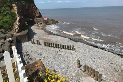 Oyster Catchers, Watchet, WiFi